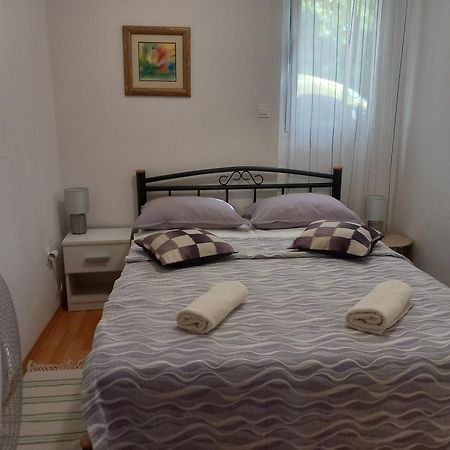 Villa Kuca Za Odmor Skalina - Sea View Splitska Esterno foto
