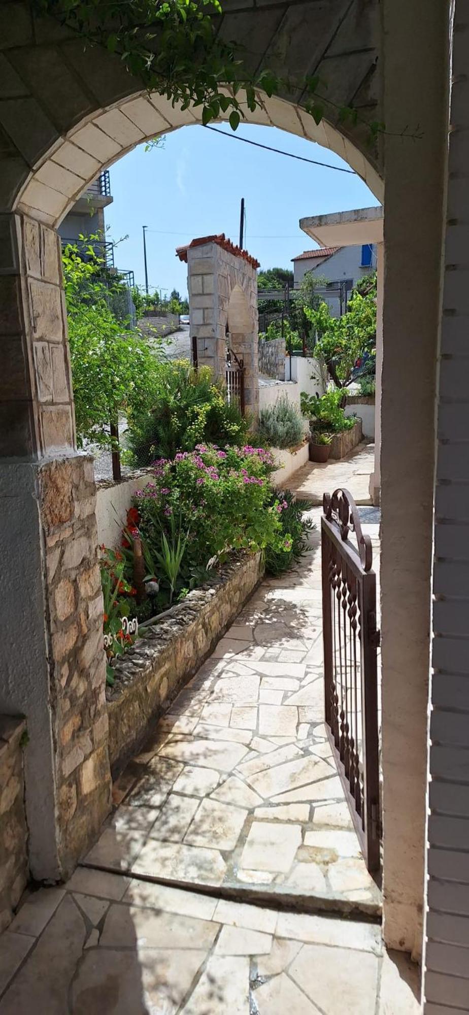 Villa Kuca Za Odmor Skalina - Sea View Splitska Esterno foto